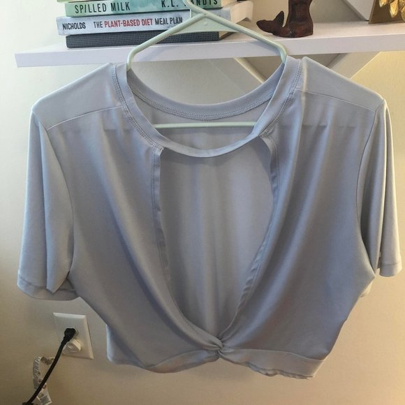 Fabletics Baby Blue Open Backed Tshirt - Picture 1 of 2